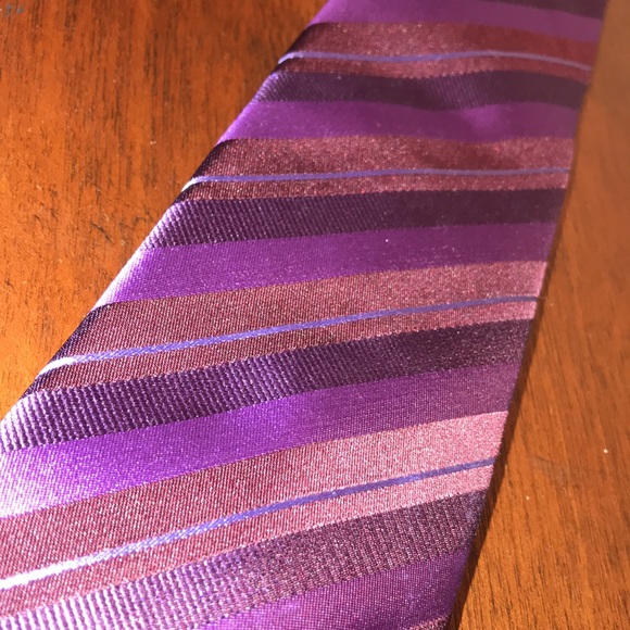 Boss by Hugo Boss 100% Silk Necktie, EUC! - Picture 4 of 7